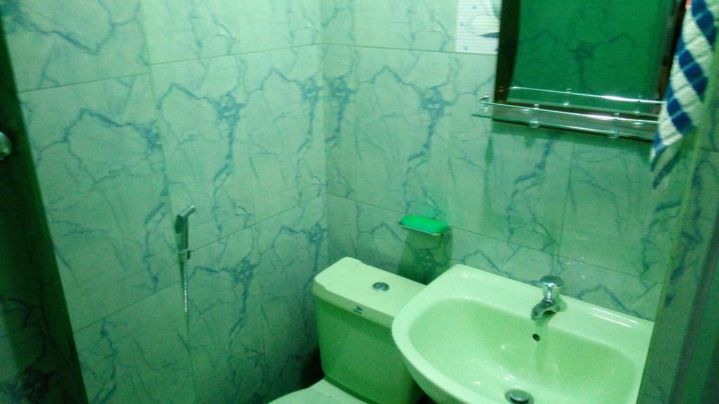 Relax Home Rambukkana Ngoại thất bức ảnh