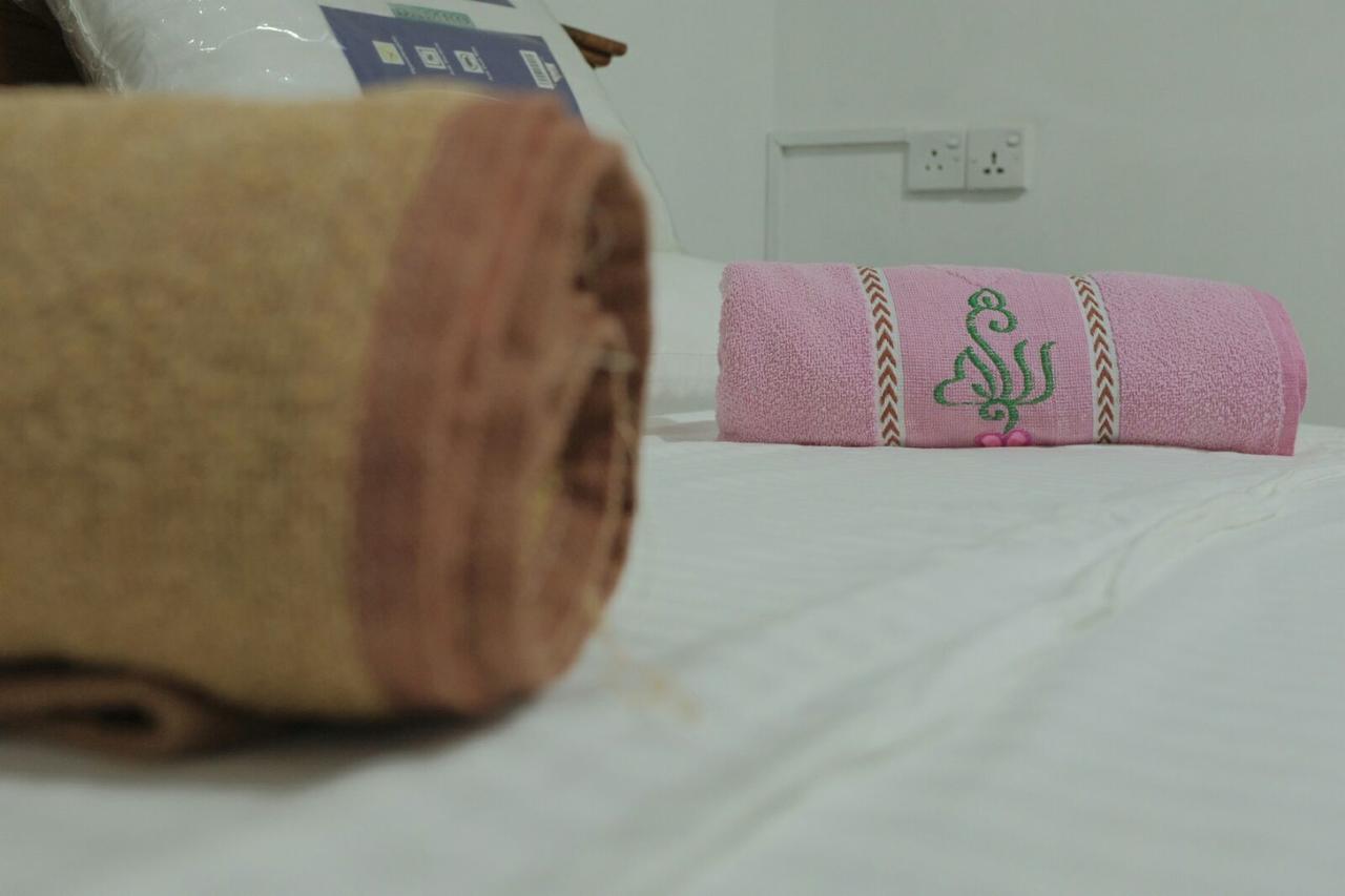 Relax Home Rambukkana Ngoại thất bức ảnh